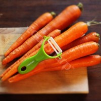 ceramic carrot peeler