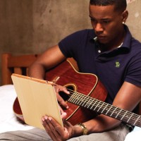 guitar with ipad case