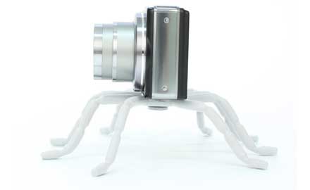 sleek-design-digital-camera-tripod
